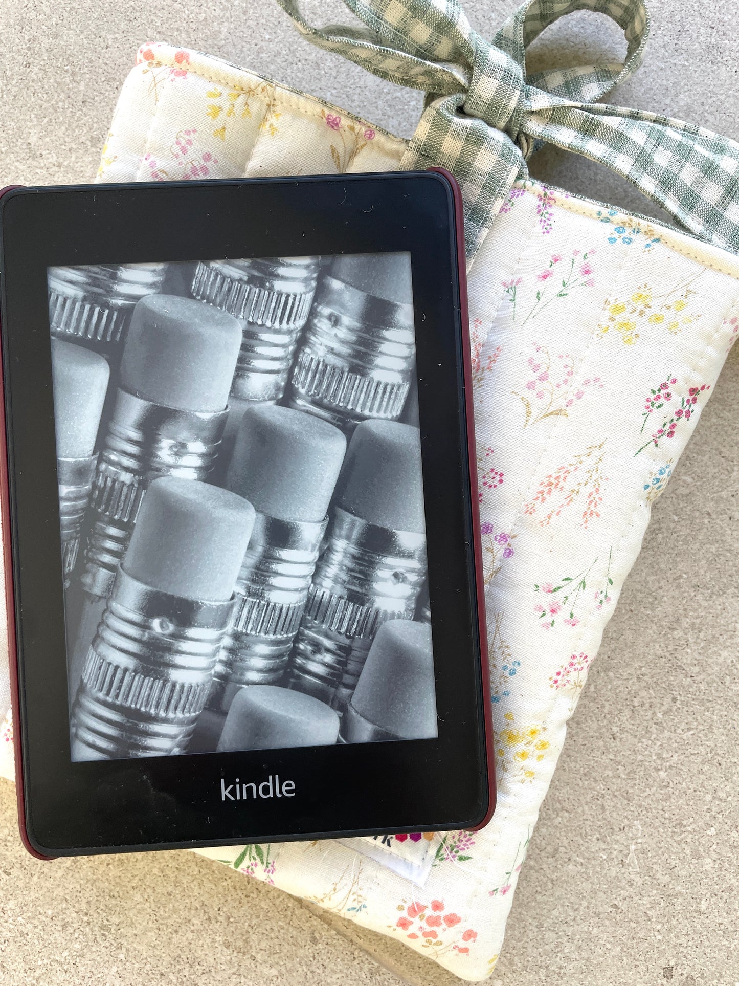 Quilted handmade bow kindle, ereader, tablet pouch book sleeve FG