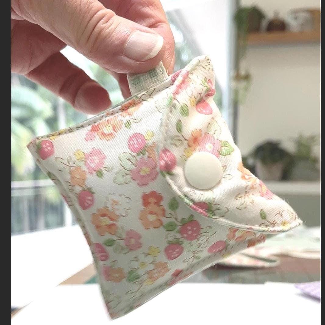 Easy Earbud Pouch Template PDF DIY Fabric AirPods Case Sewing Pattern Beginner Friendly Scrap Fabric Tutorial