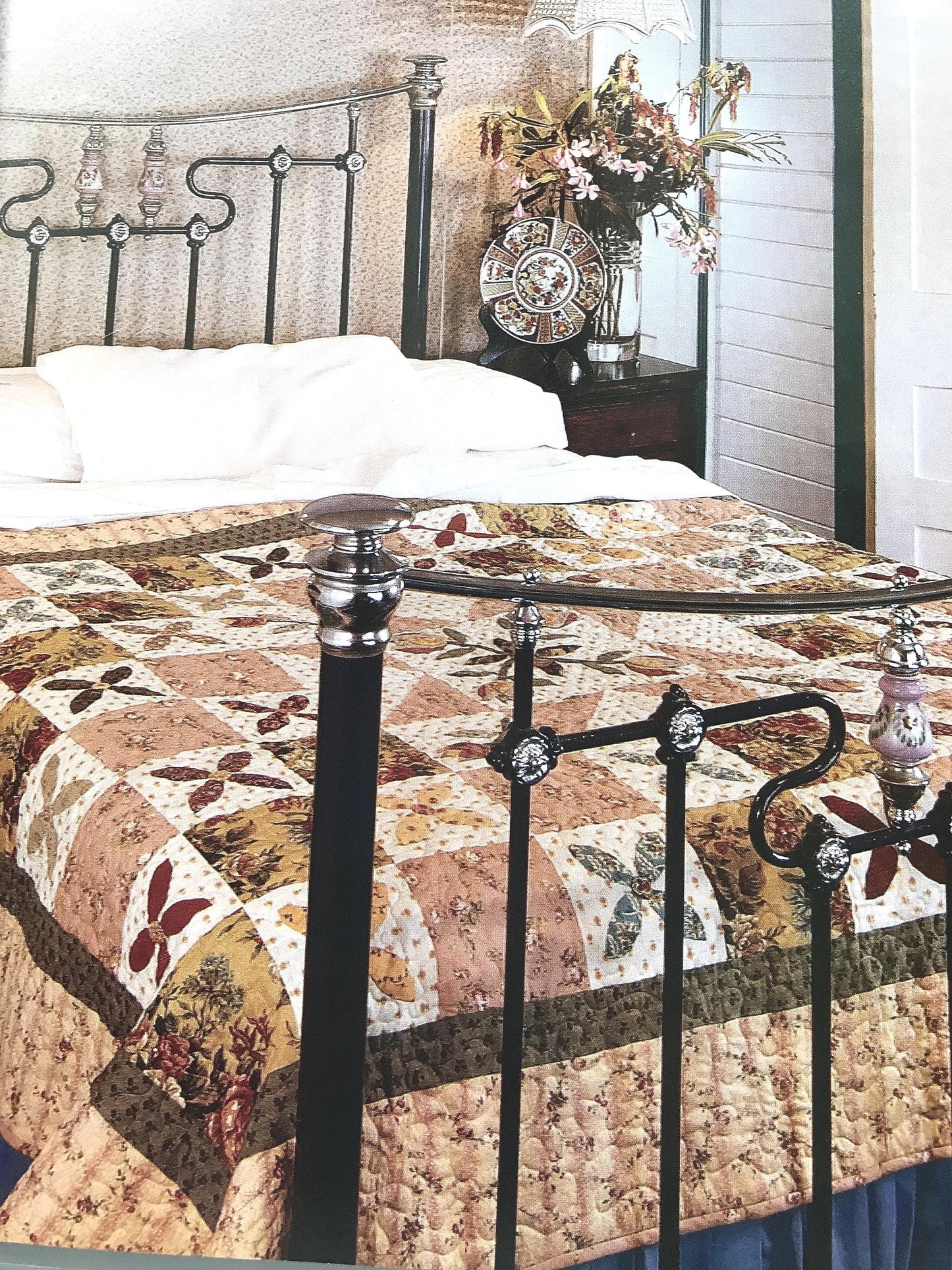 Quilt Pattern Tulip & Scrappy Fabric Design Multiple Sizes Confident Beginner to Advanced Quilter| Downloadable PDF tutorial