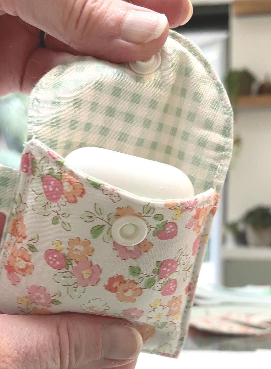 Easy Earbud Pouch Template PDF DIY Fabric AirPods Case Sewing Pattern Beginner Friendly Scrap Fabric Tutorial