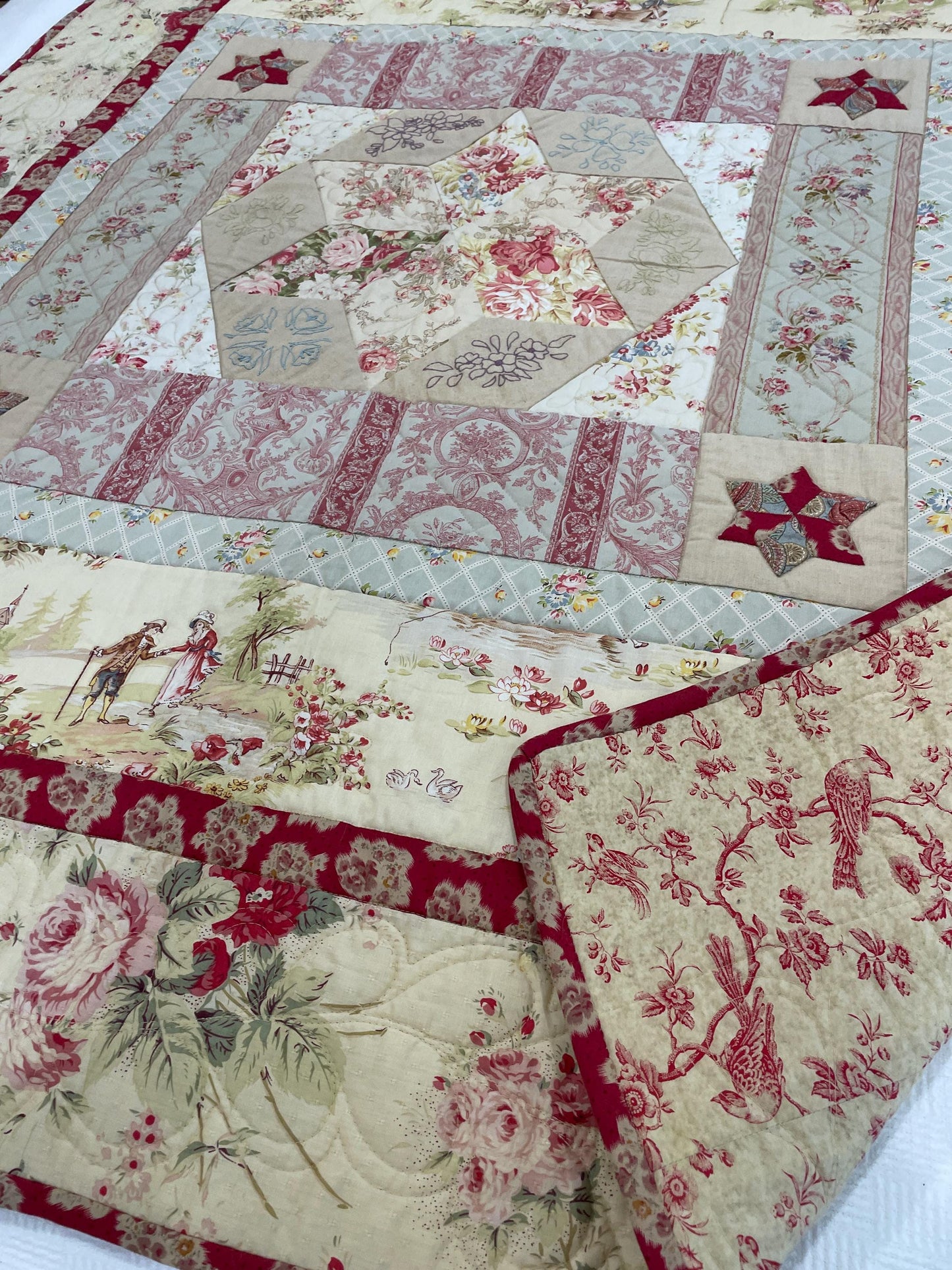 Simple Quilt Pattern PDF easy beginner applique pattern digital download medallion embroidery design