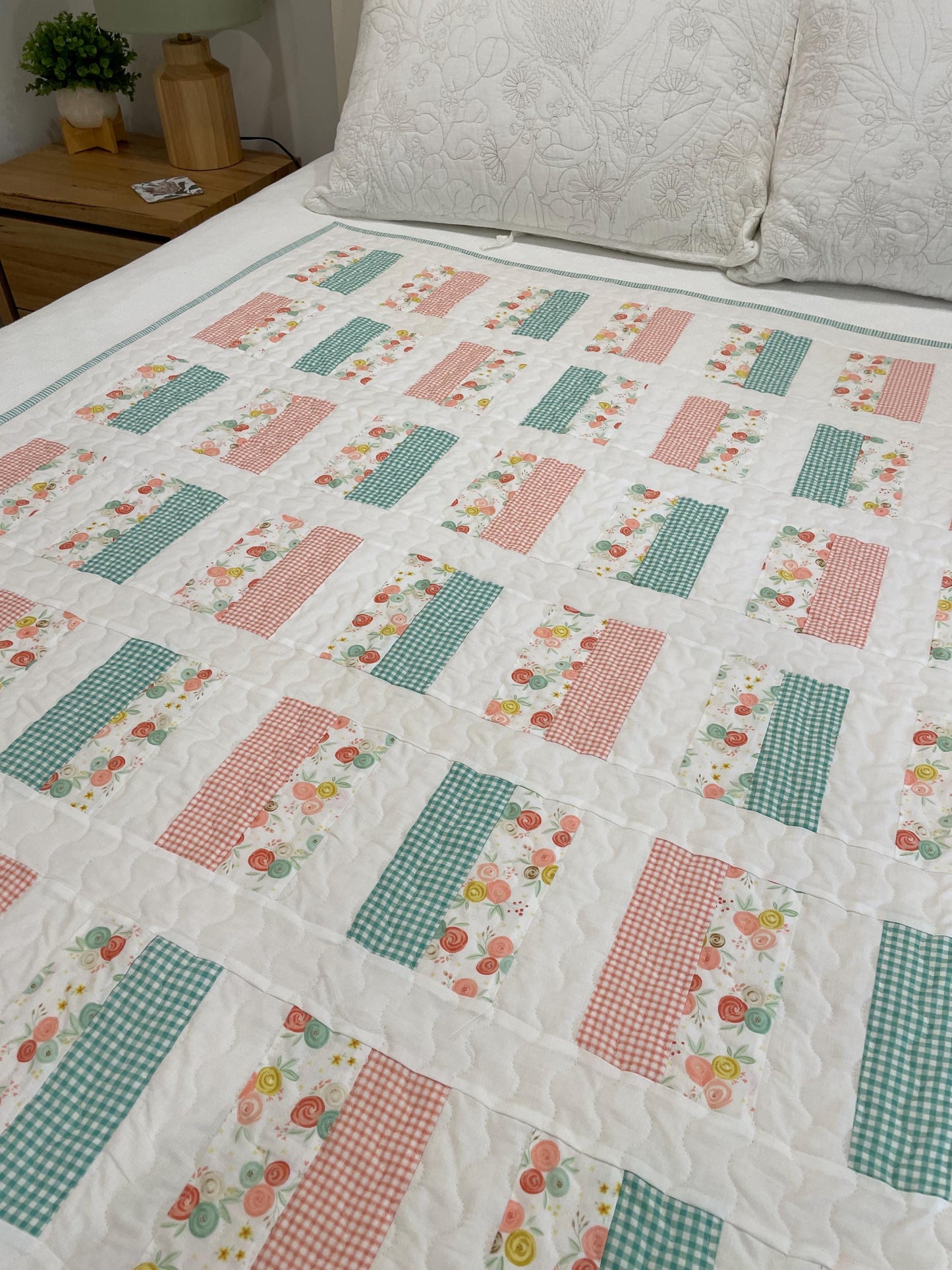 Easy Quilt Pattern in 4 sizes Simple sewing for Beginner quilters Multiple sizes Digital Download PDF baby quilt throw single queen