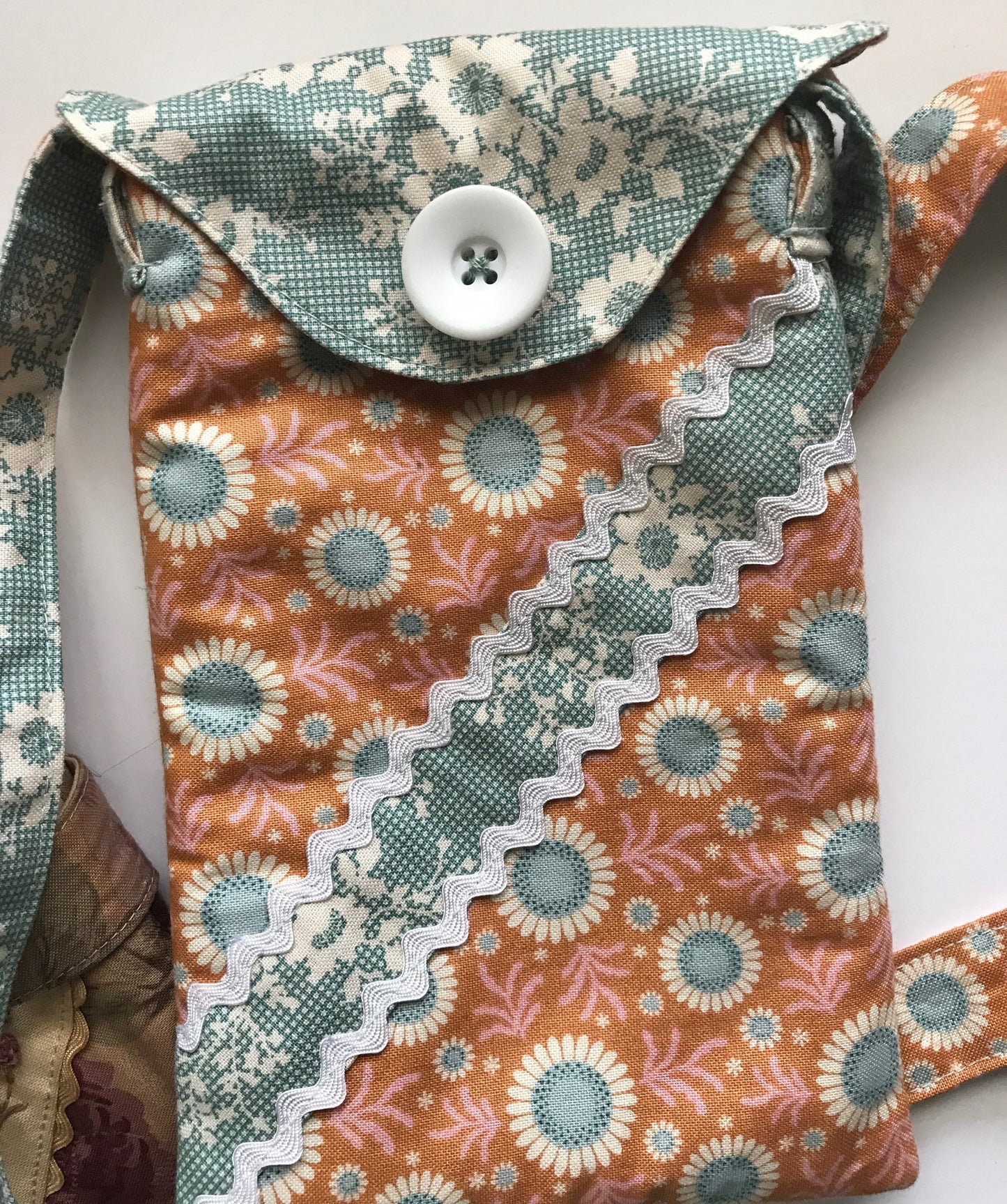 Ebony's Bag Pattern, Bag for Phone, Cell phone bag, Shoulder Bag Pattern, iPhone bag pattern, PDF Bag Pattern