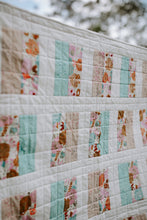 Simple Chic Quilt Pattern- Easy Pattern, PDF Quilt Pattern, Beginner Quilt pattern