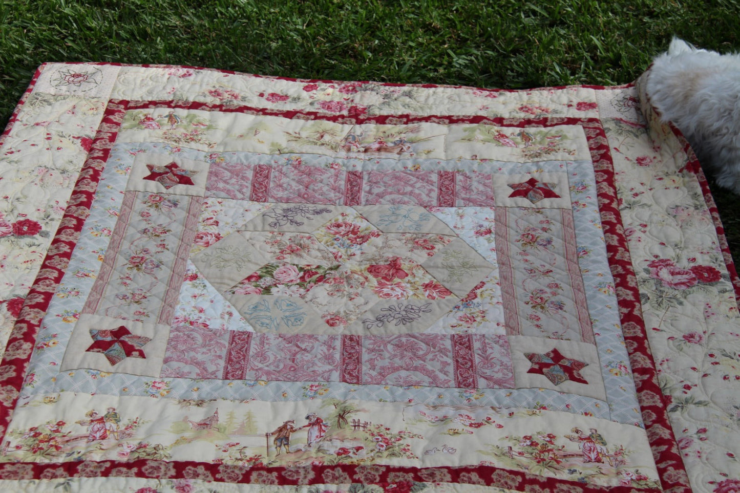 Quilt PDF Pattern - Floral Delight Quilt - Vintage Reproduction Style- Embroidery and Applique